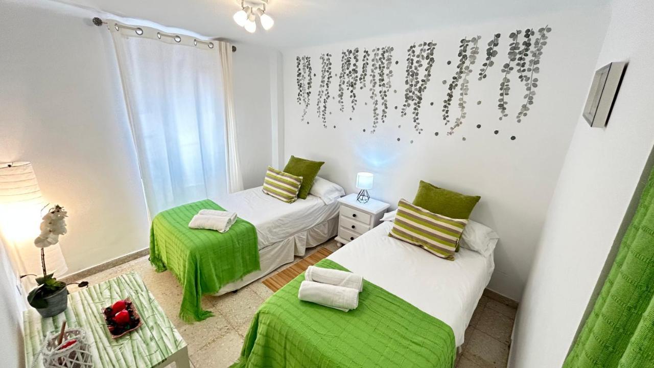 Cozy Town House With Terrace And Free Wifi Villa Ronda Dış mekan fotoğraf